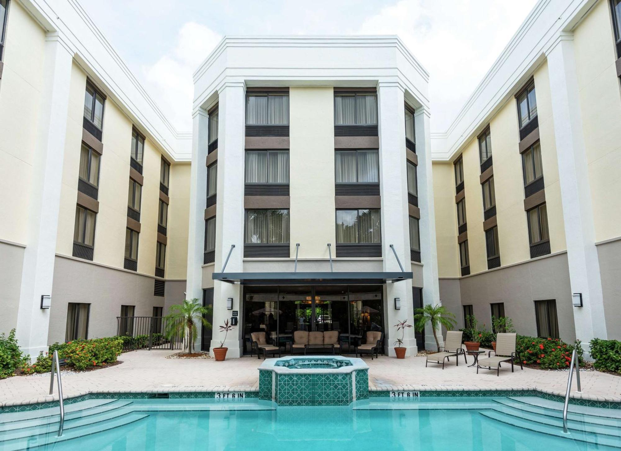 Hampton Inn Boca Raton Zewnętrze zdjęcie